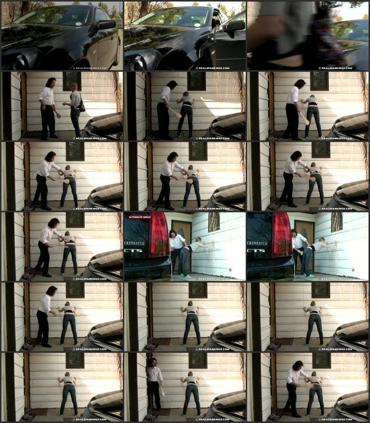 screenlist_ivy_paddled_outside_for_being_late