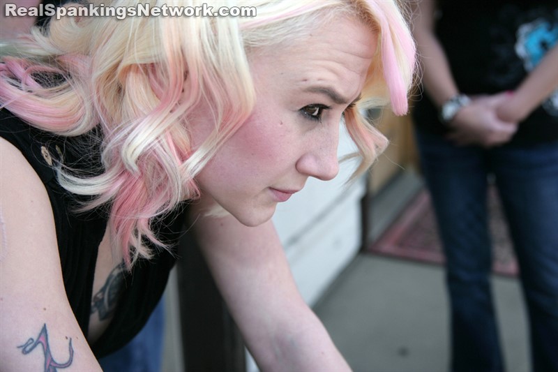 cover_allison_paddled_in_front_of_her_friends