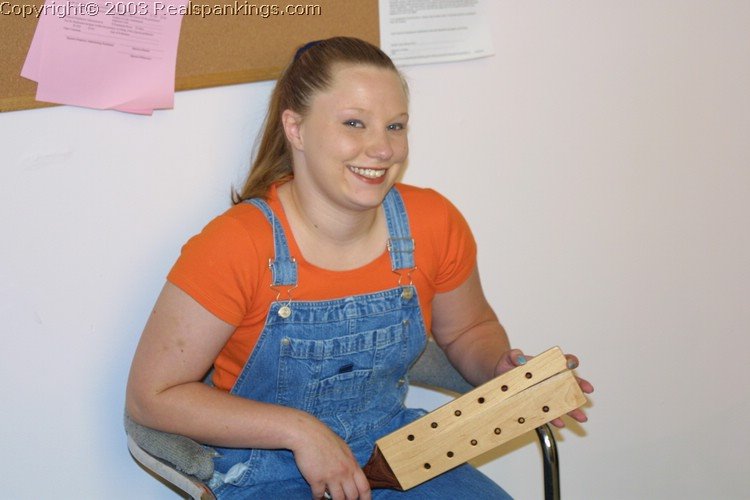 Cover Carrie's School Swats - realspankings - LQ/RM