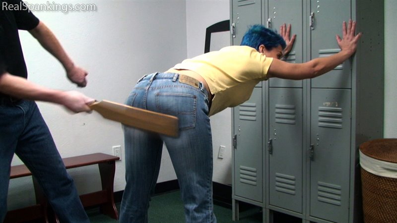 Cover Paddled In The Locker Room By Mr. M - realspankings - Full HD/MP4