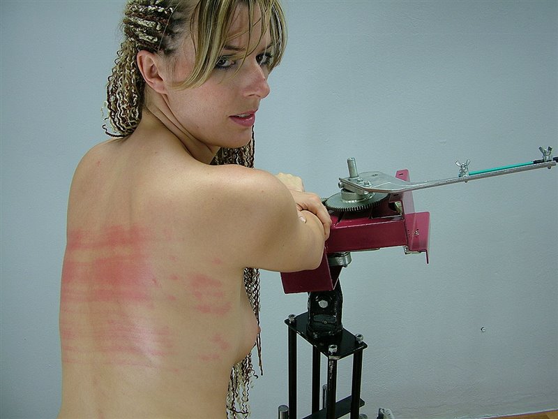 Cover Amber - thespankingmachine - SD/WMV