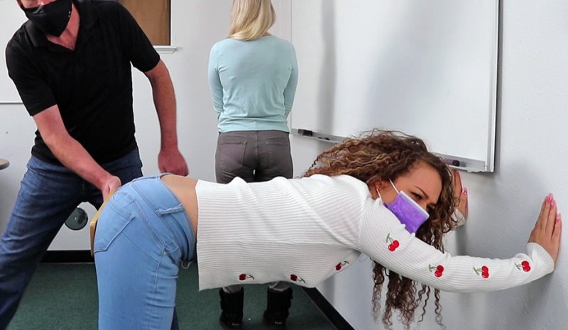 Cover Pulled From Class For A Paddling (part 1) - realspankings - Full HD/MP4