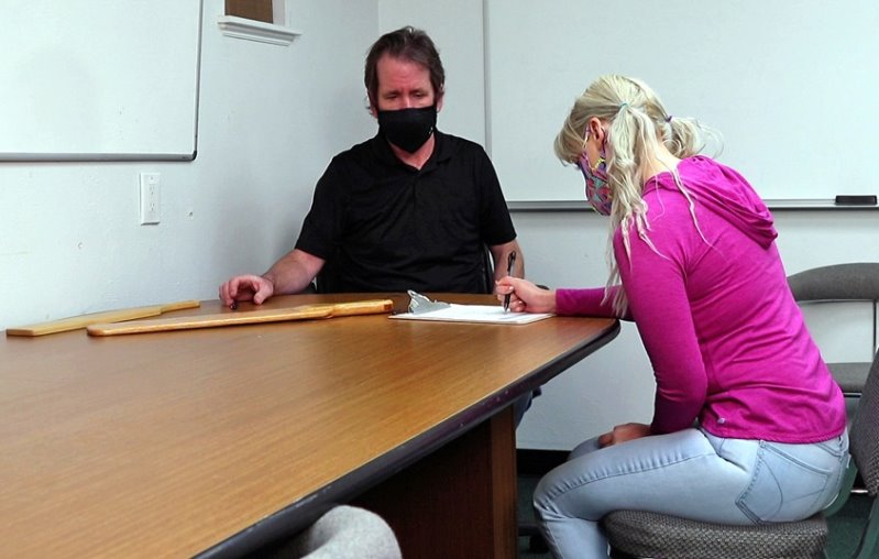 Cover 10 Swats For Vaping - realspankings - Full HD/MP4