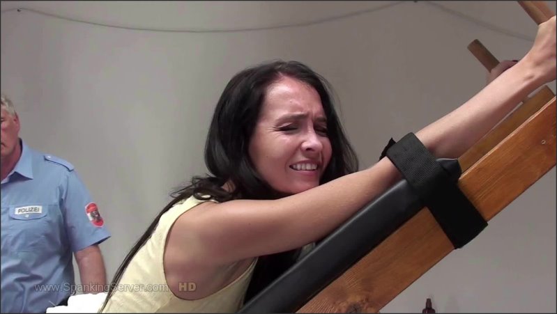 Cover 2021 - 06 Week - Sissi - spankingserver - Full HD/MP4