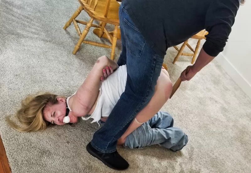 Cover The Family Jewels - Universal Spanking and Punishments - Full HD/MP4