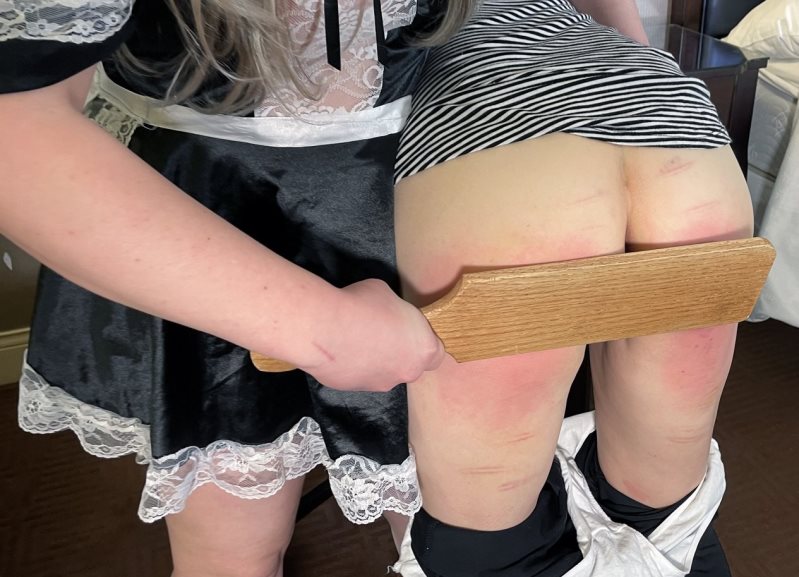 Cover Hotel Manager Spanked - spankingveronicaworks - Full HD/MP4