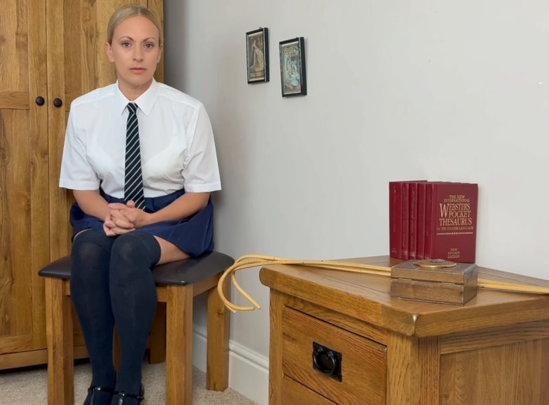 Cover Peeper Spanked By Head Girl Leia - Dr Woods School House - Full HD/MP4