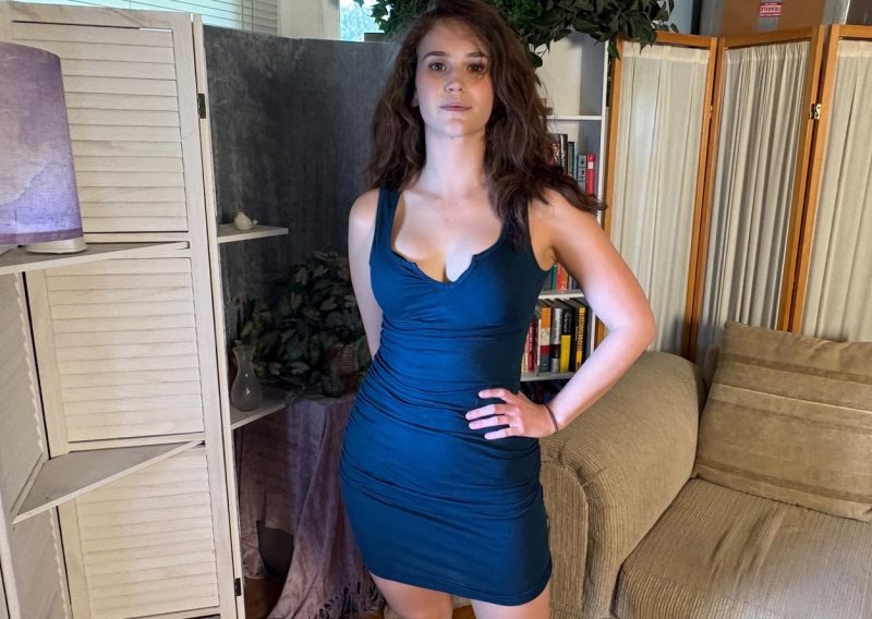 Cover Lexi Spanked By Tall Guy - spankedcallgirls - Full HD/MP4