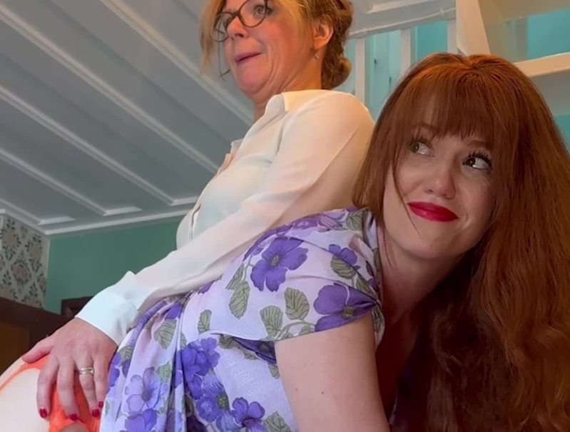 Cover House Maid Zoe Page Disciplined - Zoe Page Video - Full HD/MP4