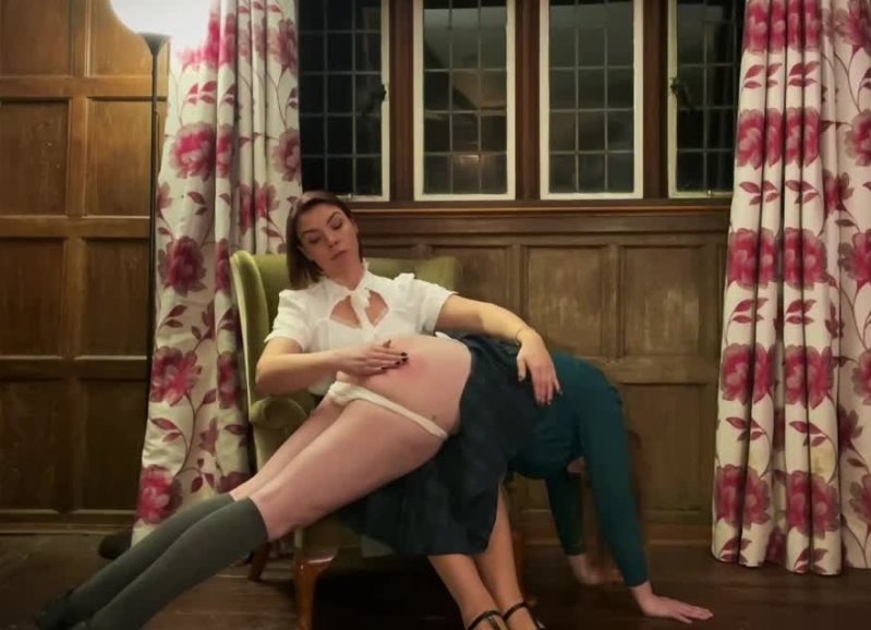 Cover Late Night Spanking - Mika Kitten Media - HD/MP4