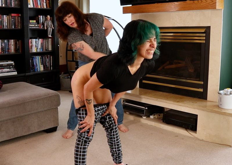 Cover Mona Comes Home Late Again (part 1 Of 2) - realspankings - Full HD/MP4