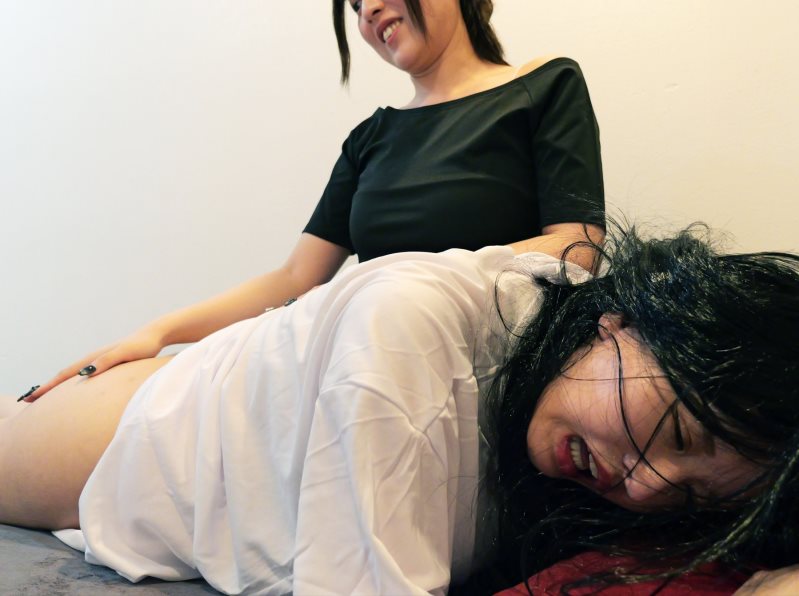 Cover Japanese Ghost Story (Eng Sub) - hand-spanking - Full HD/MP4
