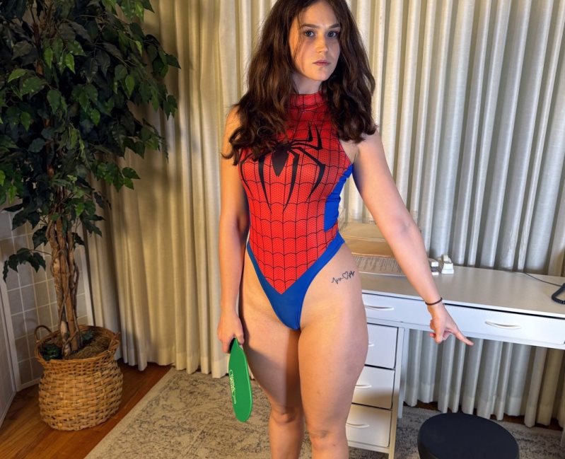 Cover Lexi Holland Gives A Halloween Spanking - clarespanksmen - Full HD/MP4