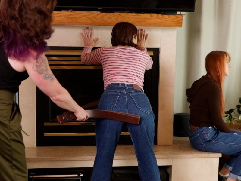 Cover Ava & Cara: Lee Jeans Punishment (part 1 Of 4) - realspankings - Full HD/MP4